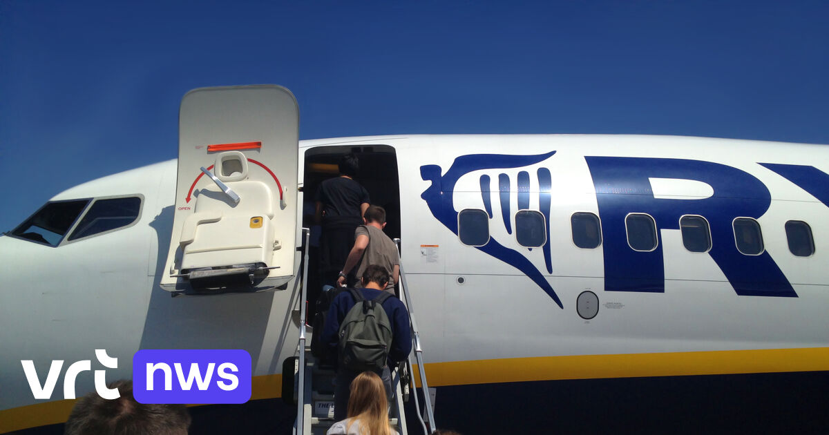 Ryanair withdraws 5 aircraft from Charleroi due to hike in air passenger tax