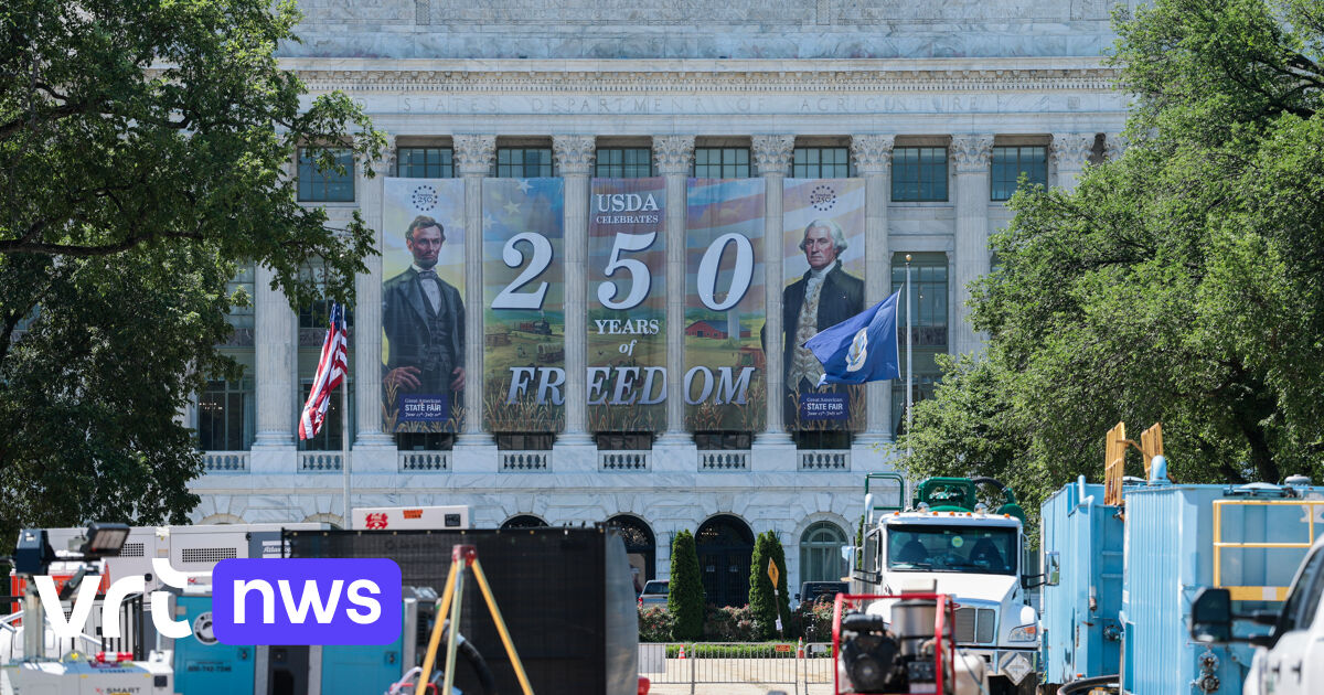 Artiesten haken af voor Trumps 'American State Fair', dus nu werpt hij zichzelf maar op als headline