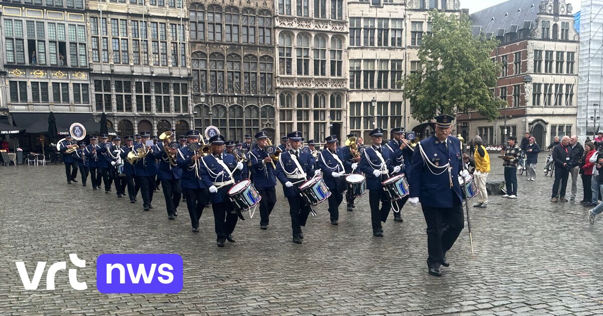 Muziekkapel Politie Antwerpen viert 125 jaar: 