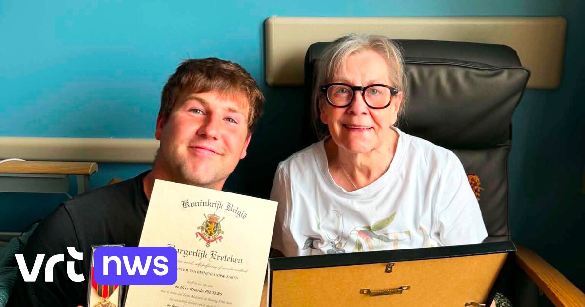 Hero who saved Octavie (92) from fire in Opwijk celebrated during National Day parade
