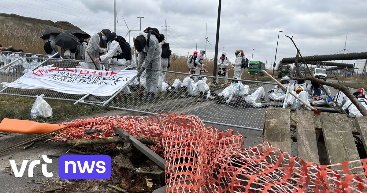 Code Rood Charleroi Twee klimaatactivisten van Code Rood vrij onder voorwaarden in ...