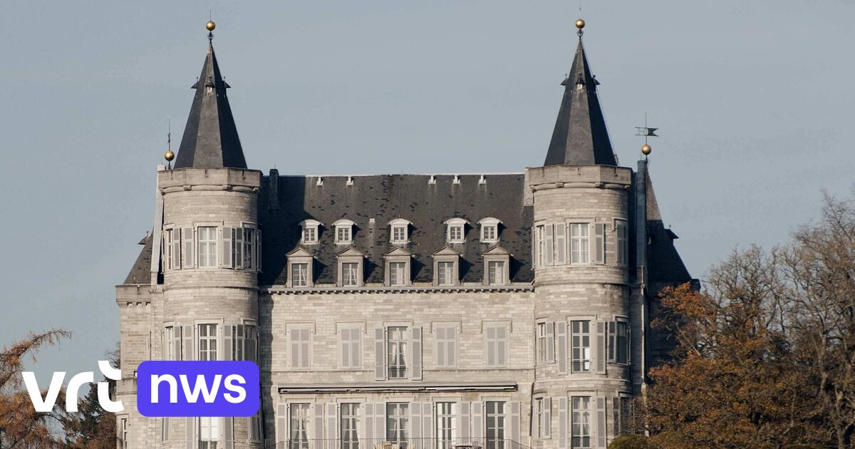 Hier logeert straks Japans keizerpaar: maak kennis met het verborgen kasteel van koning Filip