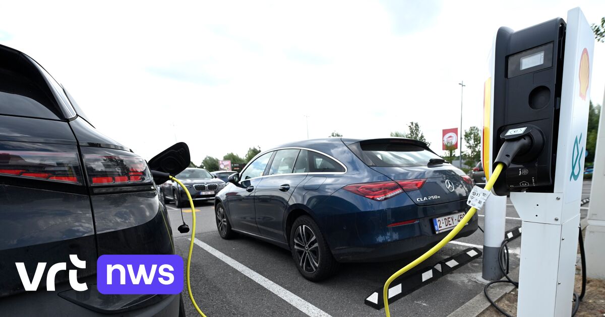 Electric Cars More Often Involved in Accidents with Vulnerable Road Users Due to Silence - News Directory 3