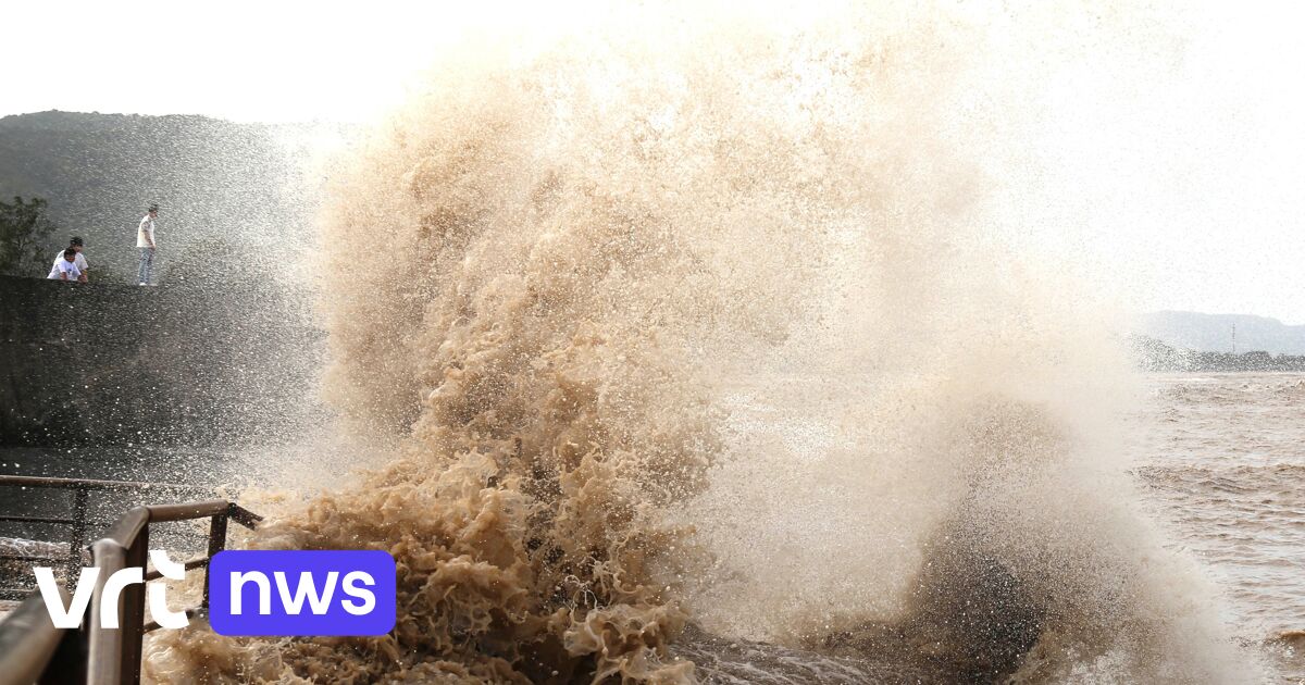 China brengt 1,8 miljoen mensen naar veilig gebied
