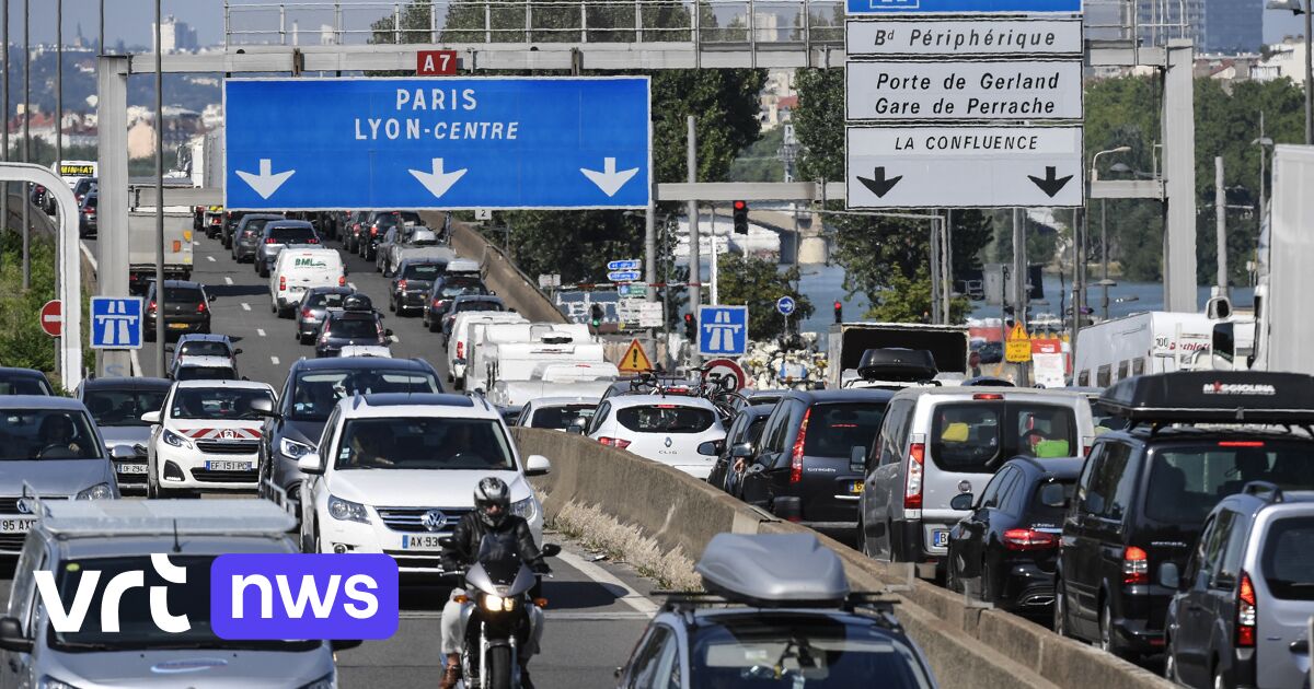 Heavy holiday traffic this weekend: “Don’t leave tomorrow”