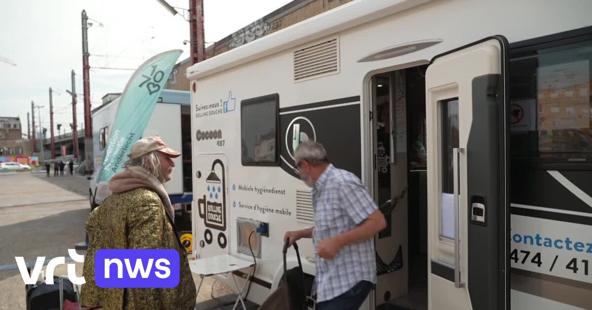 Brüssel: Das mobile Badezimmer „Rolling Douche“ erreicht 1.666 Menschen pro Jahr