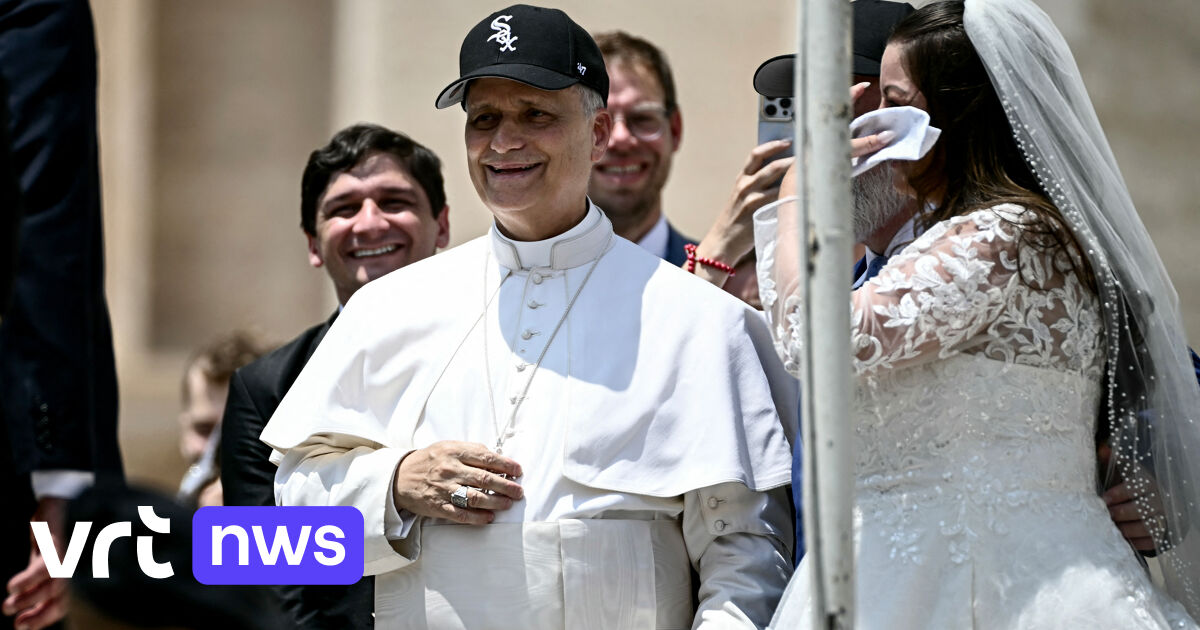 Paus Leo XIV opnieuw op modelijst: Vanity Fair prijst 'ironische nonchalance' van gewaad met sneaker