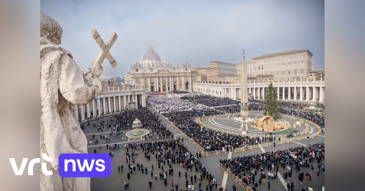 VIDEO De uitvaartplechtigheid in Rome van paus emeritus Benedictus XVI ...