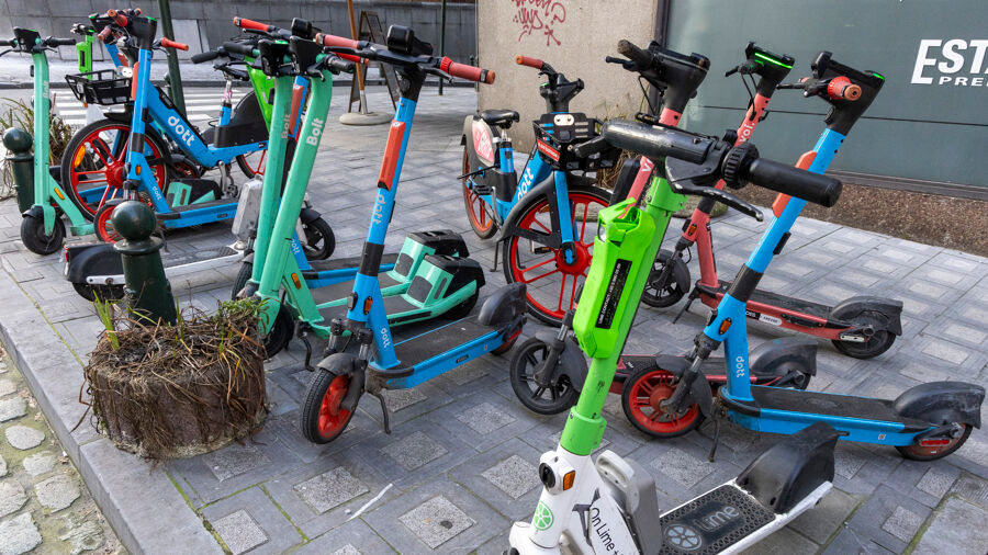 fahrradhelm mit photochromatischen visier CYPAQ - Fahrradhelm Herren & Damen M/L - 3 Magnetische Visiergläser Buchstaben:K Günstige Conway E-Bikes gebraucht 26inch electric mountain bike