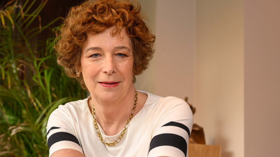 Petra De Sutter wordt nieuwe rector UGent, ze verslaat Rik Van de Walle met  grote voorsprong | VRT NWS: nieuws