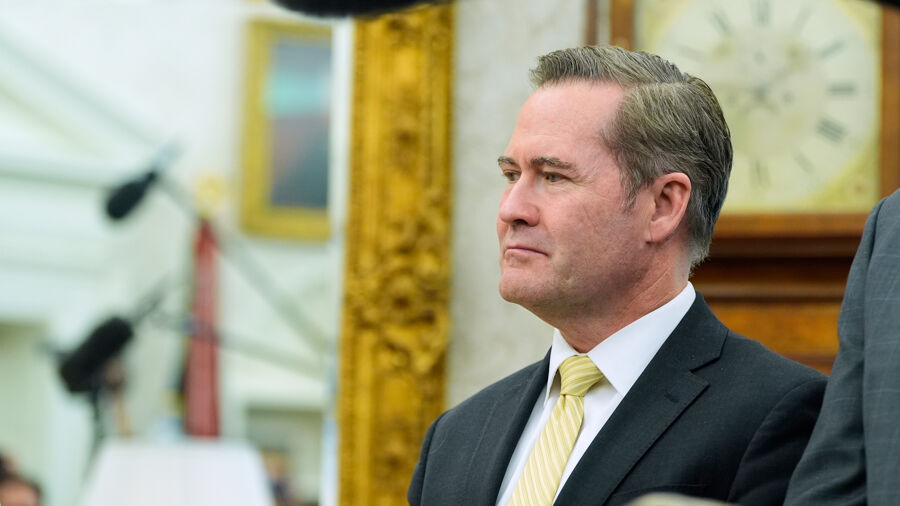 Nationaal Veiligheidsadviseur Mike Waltz verdwijnt uit regering-Trump en  wordt ambassadeur bij Verenigde Naties | VRT NWS: nieuws