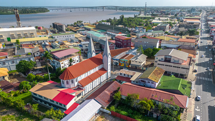 WHO verklaart Suriname als eerste land in Amazonegebied malariavrij