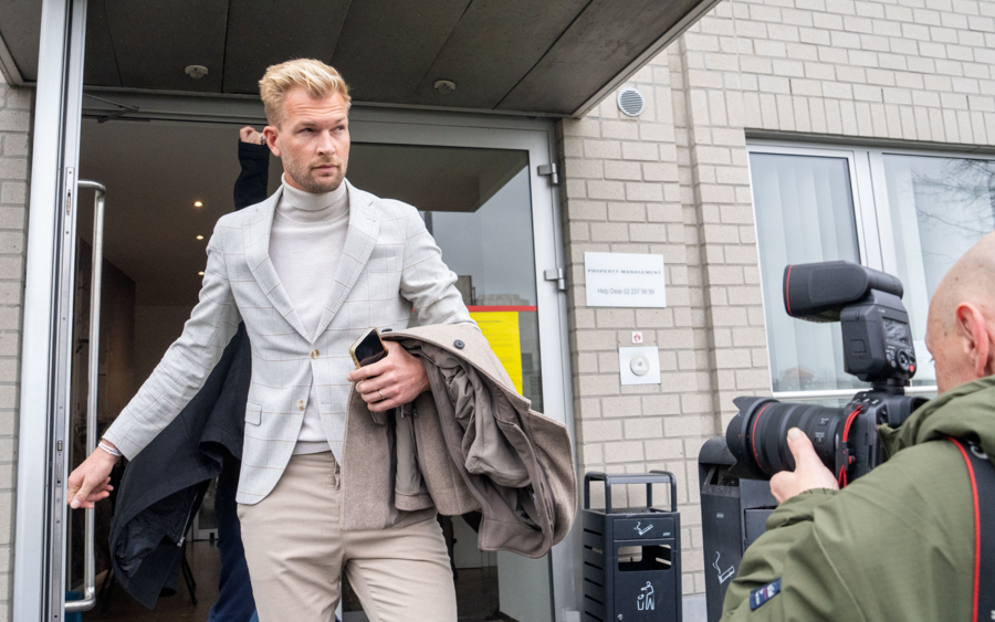 Ruben Van Gucht krijgt opnieuw 3 maanden rijverbod voor rijden zonder  rijbewijs | VRT NWS: nieuws