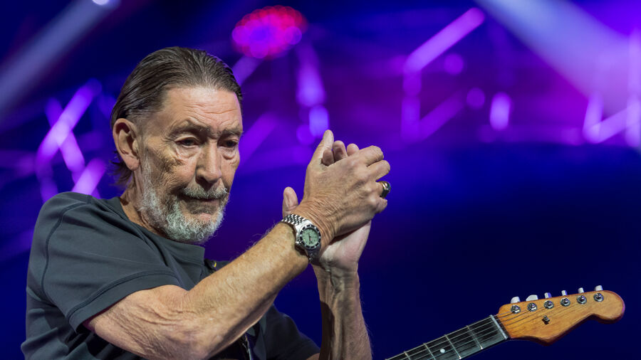 CHRIS REA