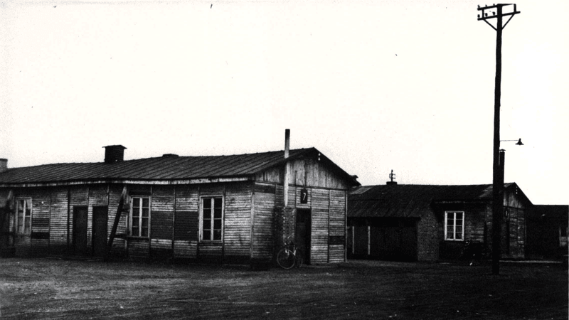 Foto Les baraquements belges de type Adrian à Zwartberg. Collectie Geheugen van Genk / Emile Van Dorenmuseum