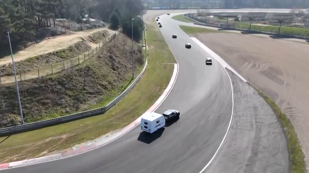 Foto Dronebeeld van de testdag op het circuit van Zolder in maart 2026.