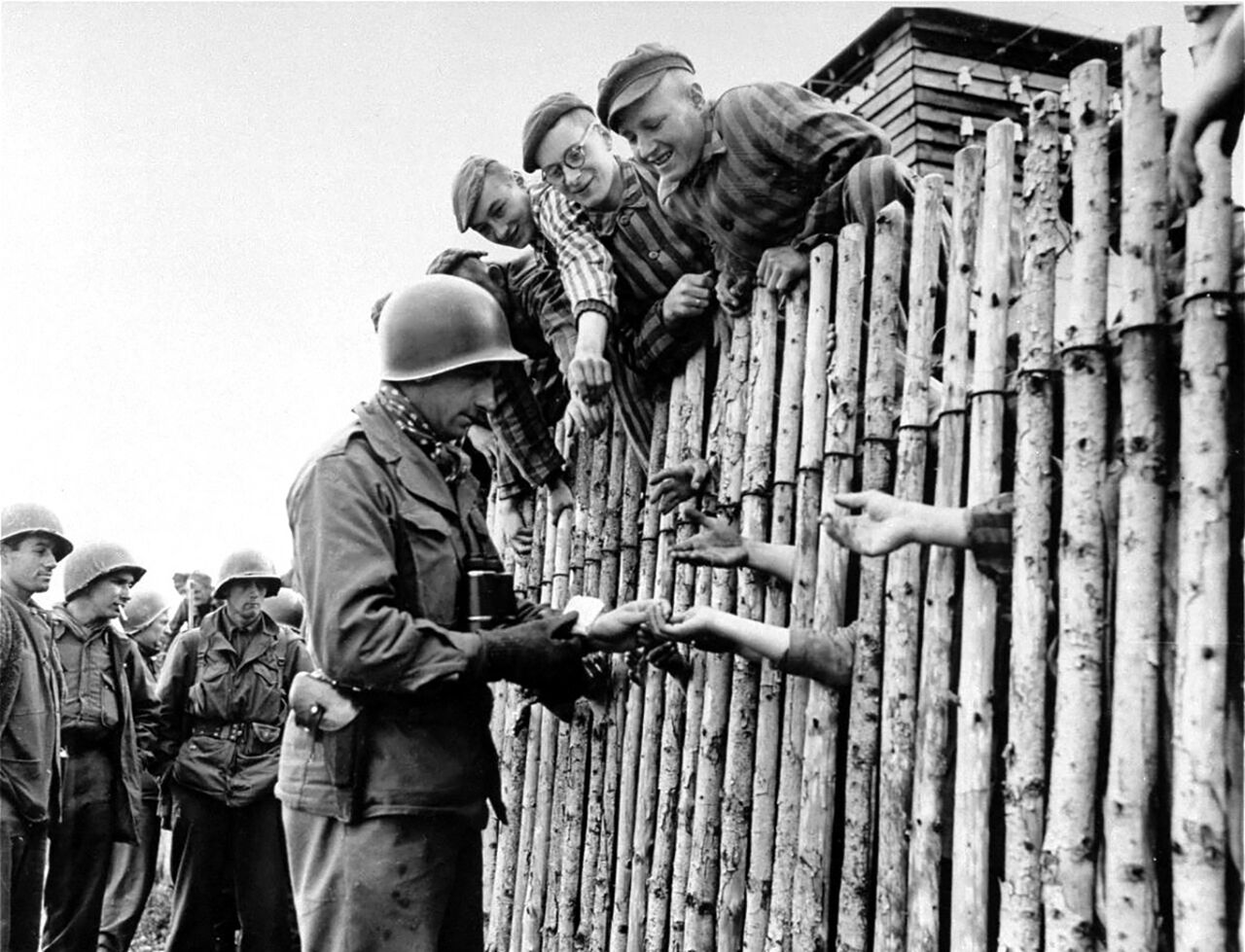 30 april 1945: Hitler pleegt zelfmoord in ondergrondse bunker | VRT NWS