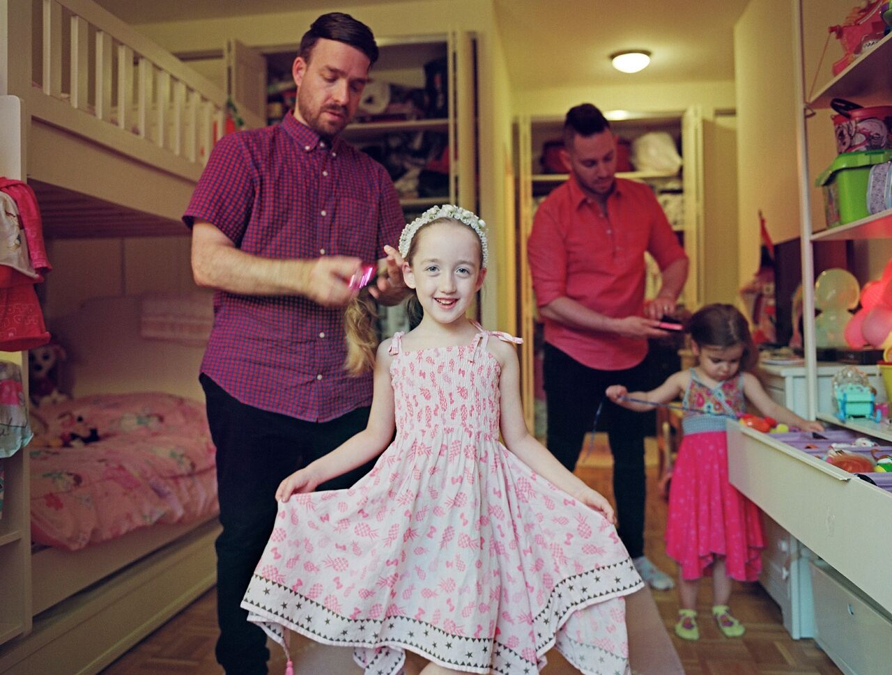 Milo con i suoi genitori e la sorella. New York City. | Foto: © Bart Henin Milo con i suoi genitori e la sorella. New York City. | Foto: © Bart Henin