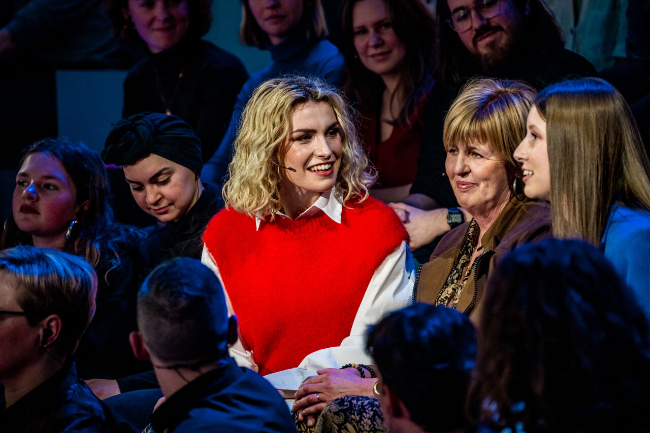 Gloria with host mother Patti Gloria with host mother Patti