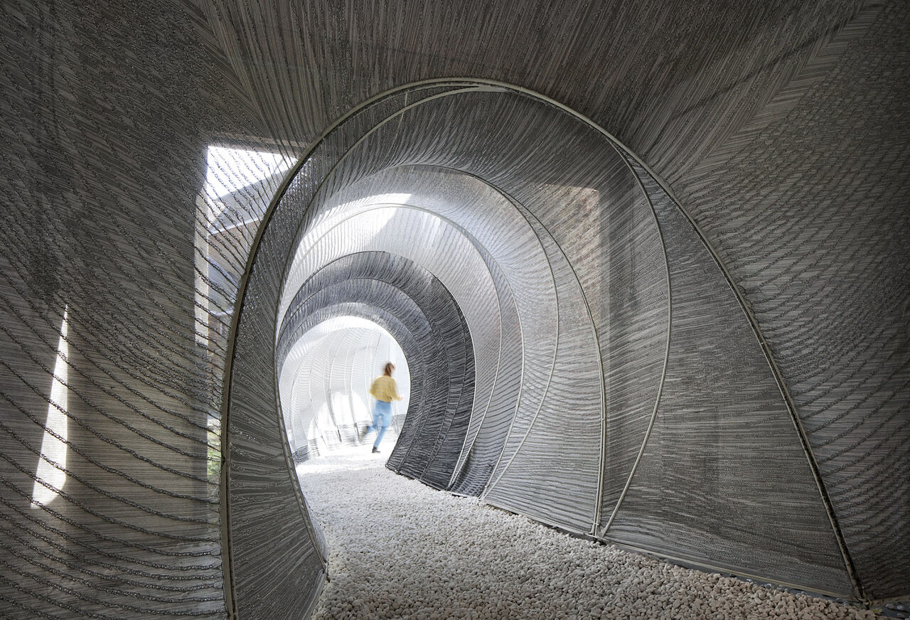 Tunnels made of high-tech textiles: Tunnels made of high-tech textiles: