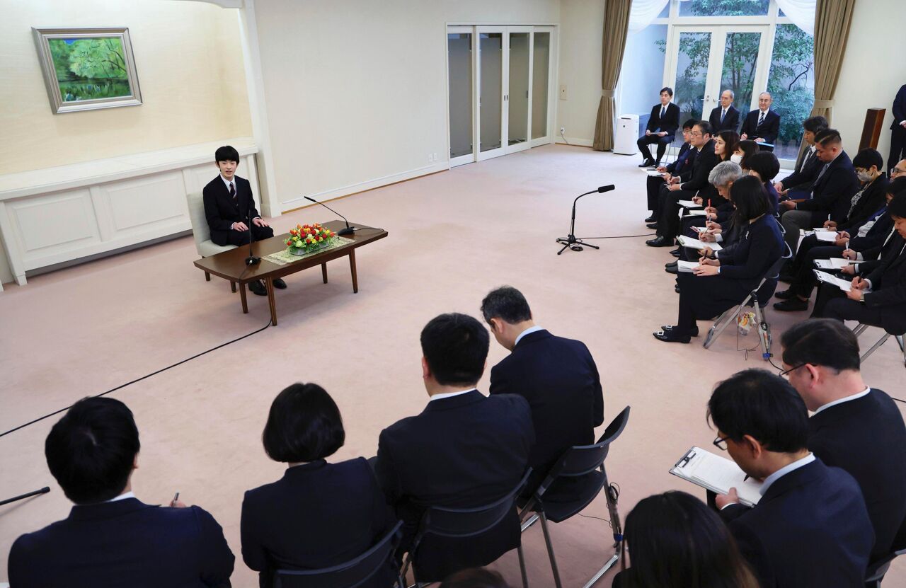 Royals op zondag - Letizia strijdt tegen zeldzame ziekten in gedurfd