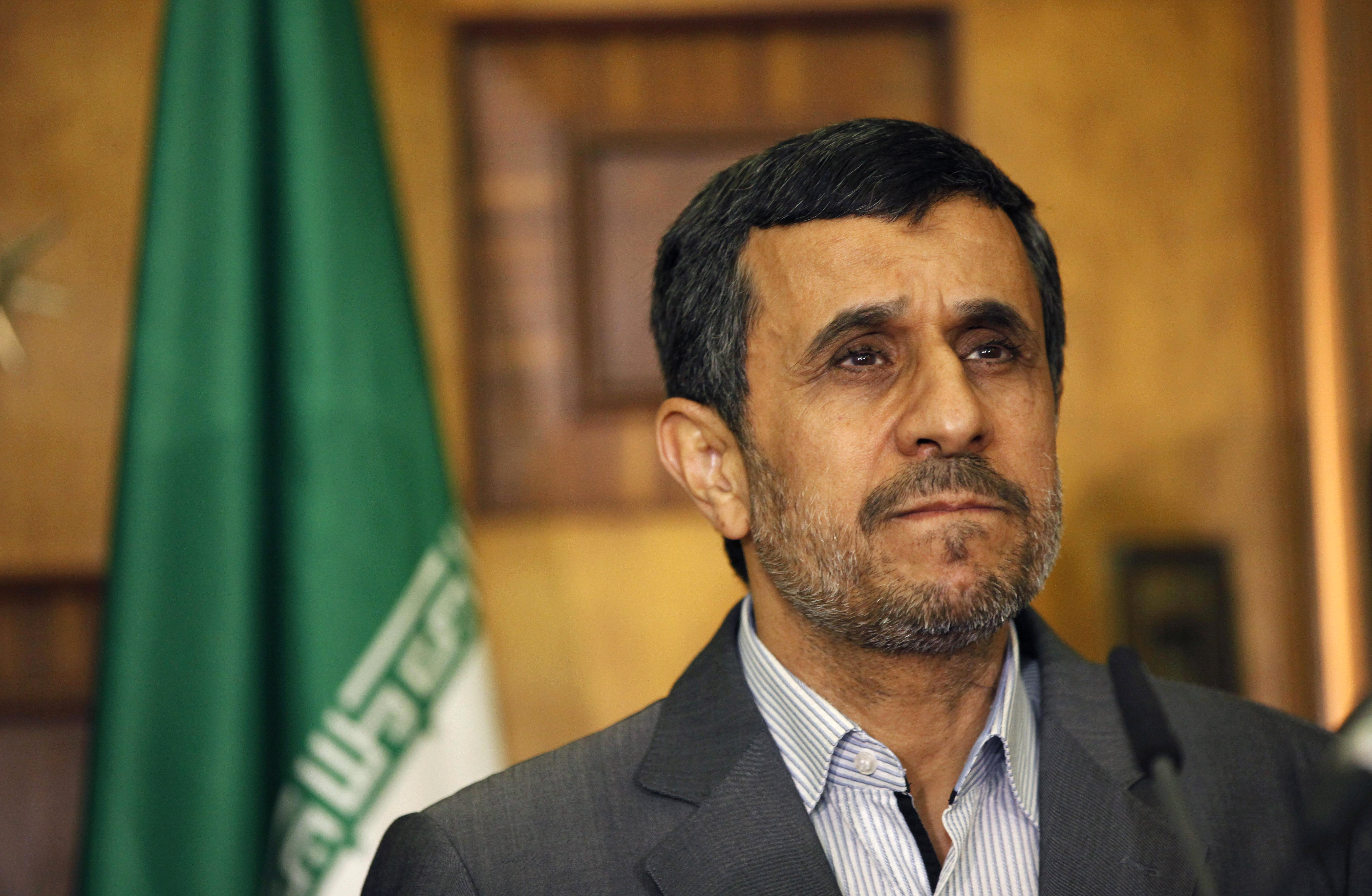 Mahmoud Ahmadinejad (69) gedood bij luchtaanval: Iraanse ex-president was jaren doorn in het oog van Westen