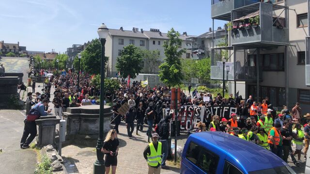 Vlaams Belang Trapt Verkiezingscampagne Op Gang Met Protestmeeting In ...