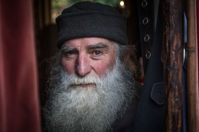 Jozef Van Den Berg 74 Overleden Van Acteur En Poppenspeler Tot