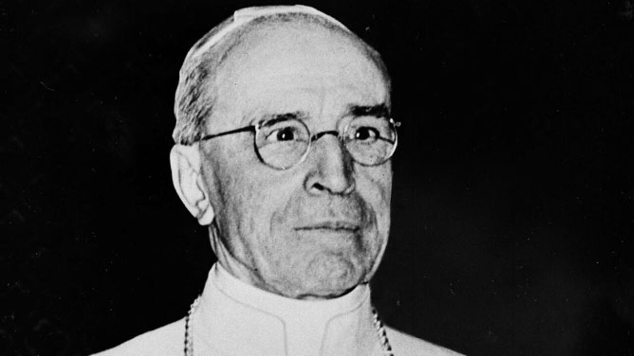 Film over paus Pius XII in wereldpremière in Vaticaan | VRT NWS: nieuws