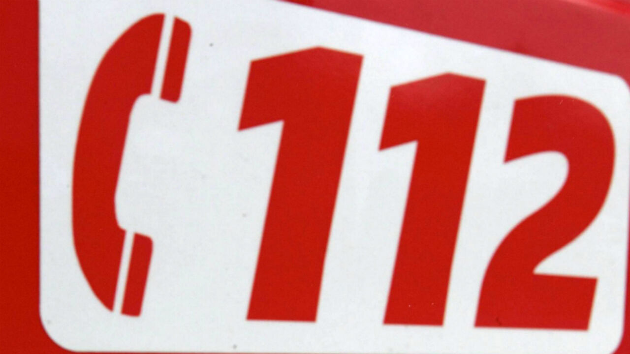 экстренный вызов заставка. диспетчер 112 игра. картинка о1 112. про тв 112. 112 operator.