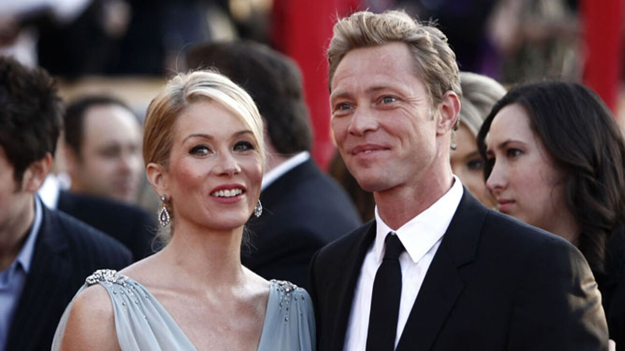 Christina Applegate en Martijn Lenoble verloofd | VRT NWS: nieuws