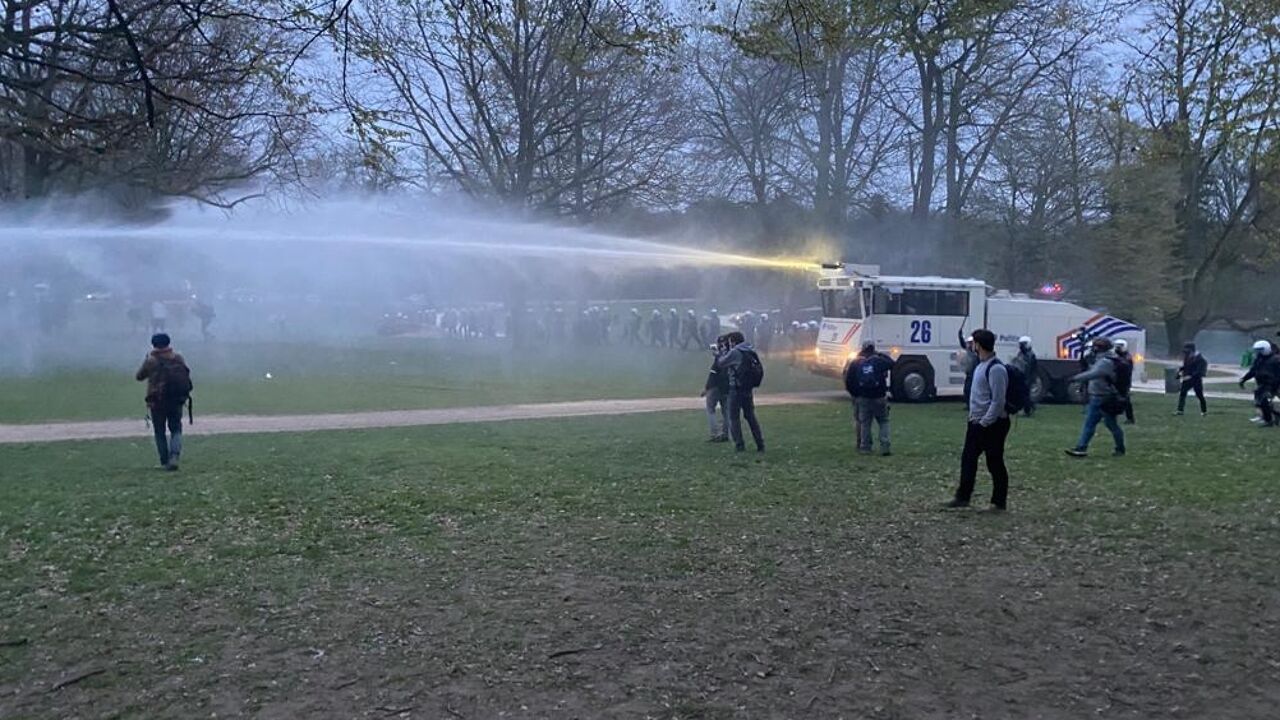 Liveblog Rust Teruggekeerd In Ter Kamerenbos Verlinden Schrijft Open Brief Aan Jeugd Einde