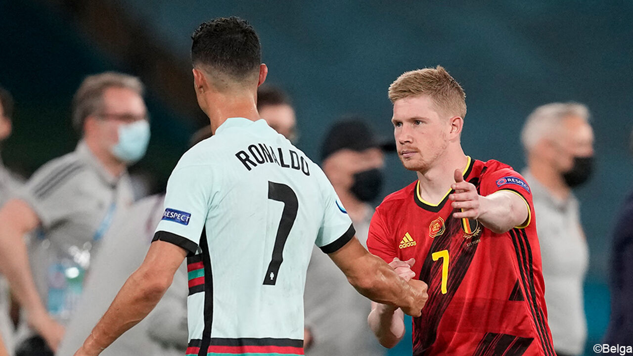 I Mondiali iniziano il 21 novembre. Cristiano Ronaldo indossa Kevin De Bruyne