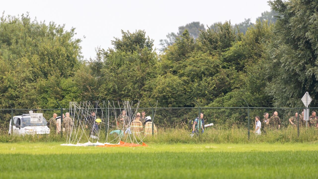 Piloot Van Belgische F-16 Moet Schietstoel Gebruiken En Raakt Gewond ...