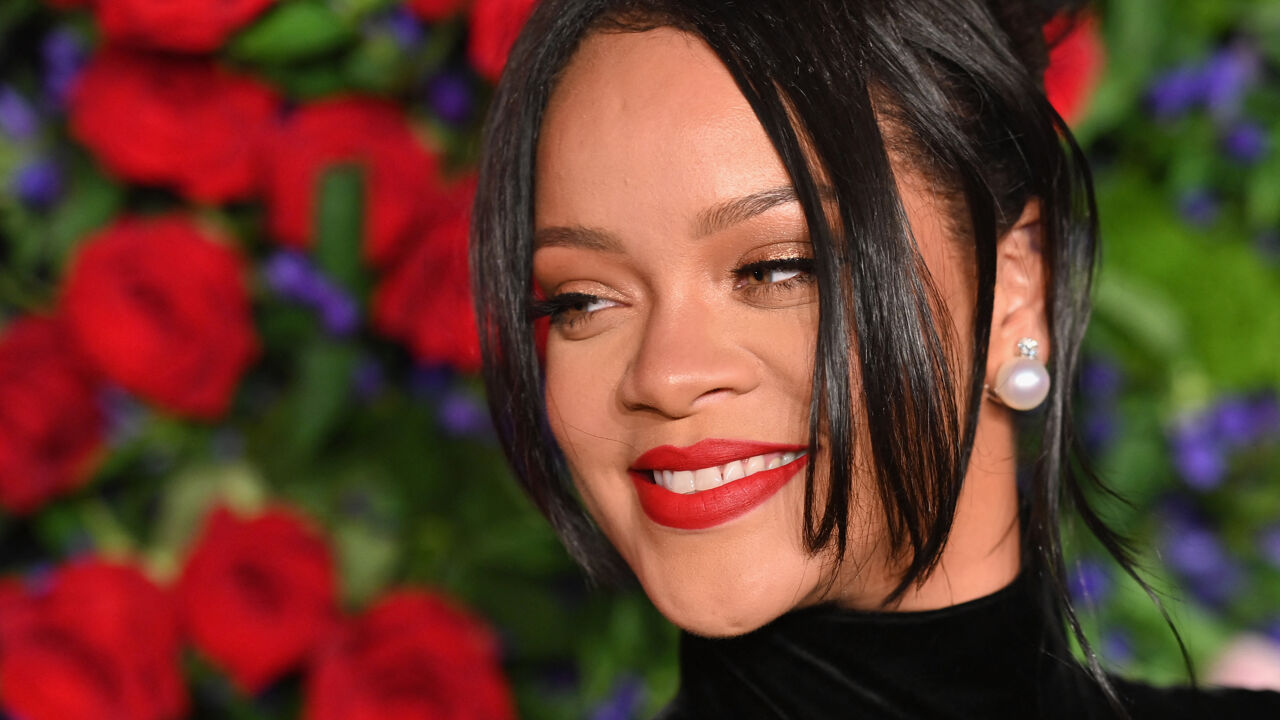 Rihanna mag zichzelf miljardair noemen (en dat komt niet door haar muziek) VRT NWS nieuws