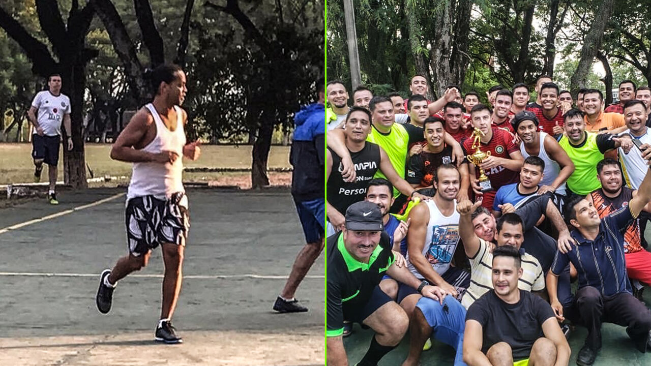 Ronaldinho tijdens een wedstrijdje in de gevangenis en met zijn "ploegmaats".