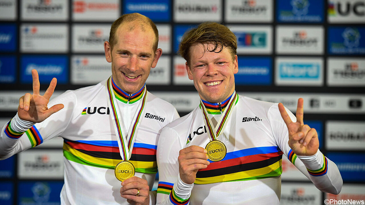 De Denen Michael Mørkøv en Lasse Norman Hansen, wereldkampioenen ploegkoers.