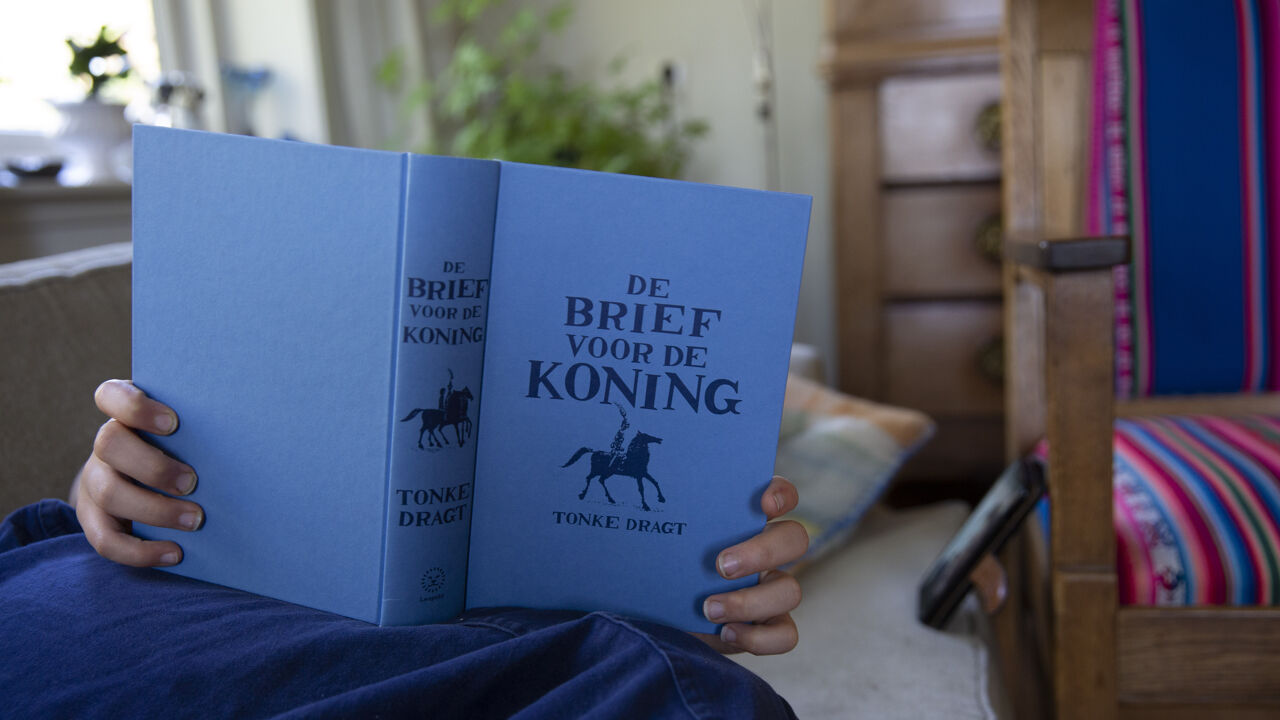 Jeugdboekenauteur Tonke Dragt (93) overleden, bekend van 'De brief voor