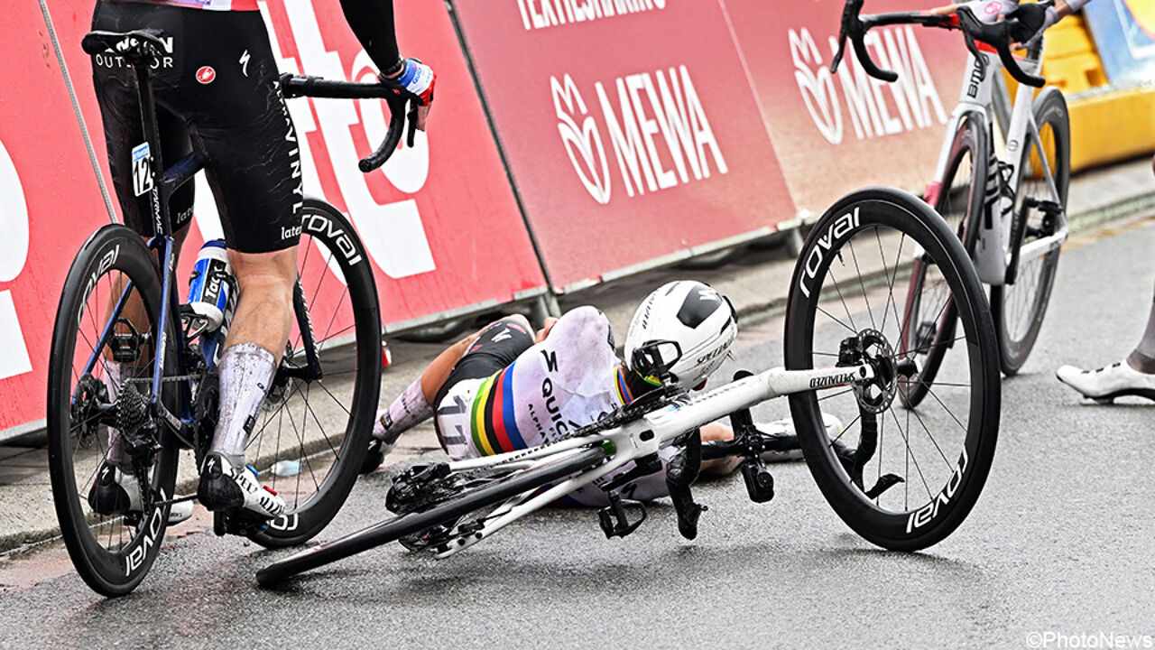 De ongelukkige val van Alaphilippe in de Brabantse Pijl was tekenend voor het voorjaar van Lefevere zijn mannen.