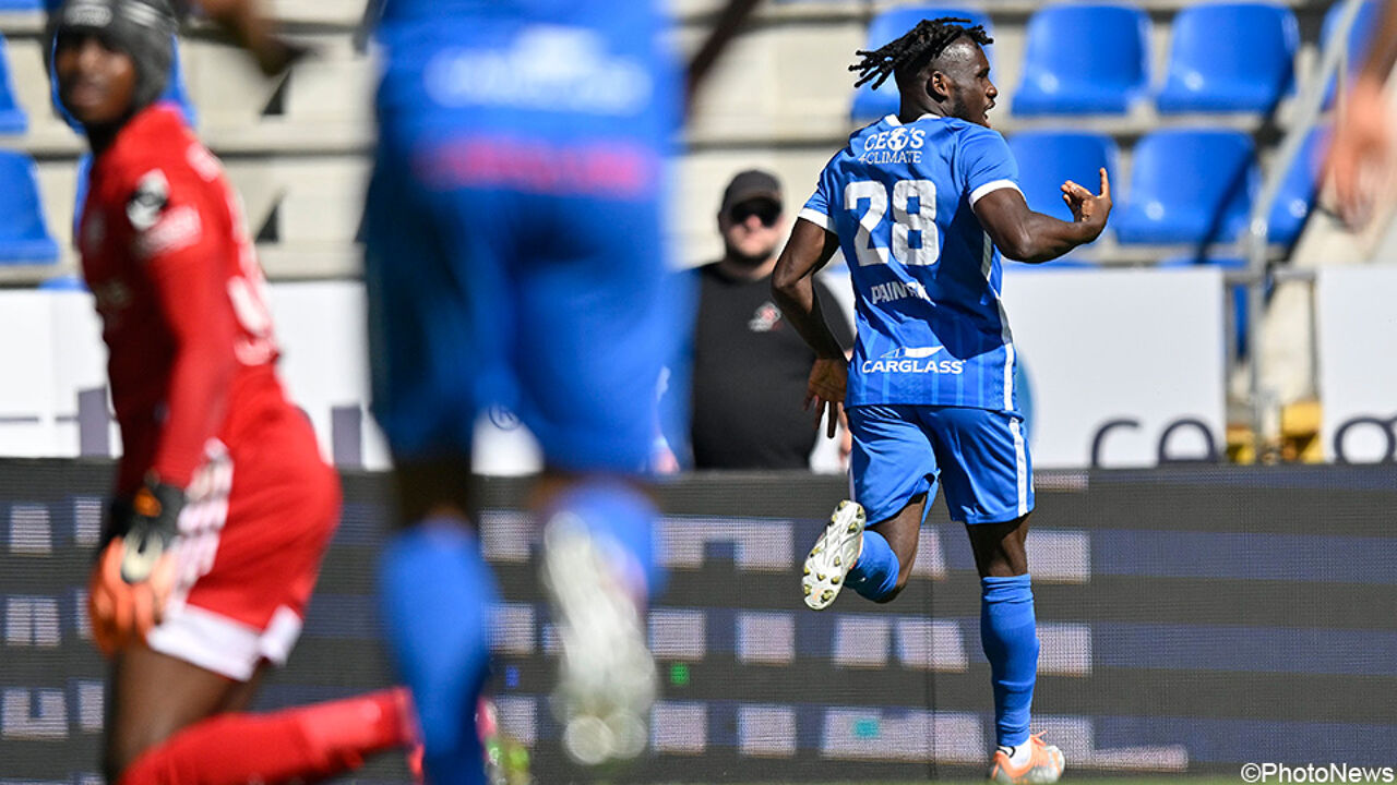 Paintsil zette Genk vroeg in de wedstrijd op voorsprong.