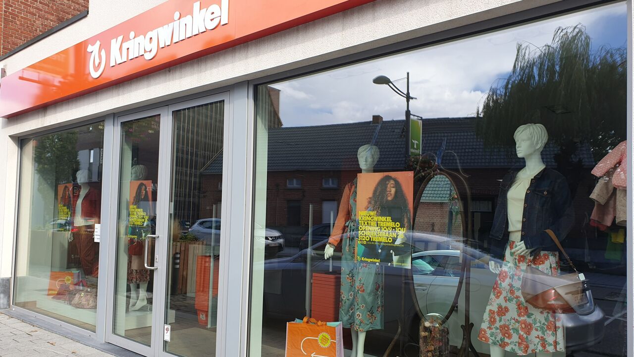 Nieuwe kringwinkel in Tremelo verkoopt alleen textiel VRT NWS nieuws
