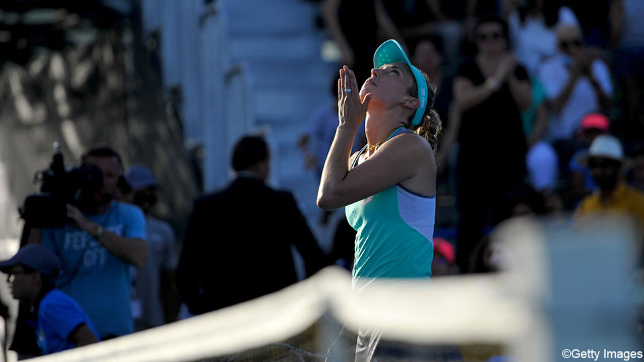 Eliza Mertens förstör Alize Cornet på väg mot den 7:e turneringssegern | Tennis Eliza Mertens förstör Alize Cornet på väg mot den 7:e turneringssegern | Tennis