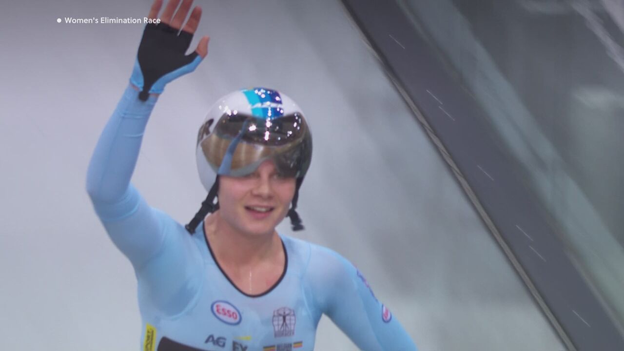 WERELDKAMPIOENE! Sterke Lotte Kopecky Wint De Afvalling Op Het WK | Sporza