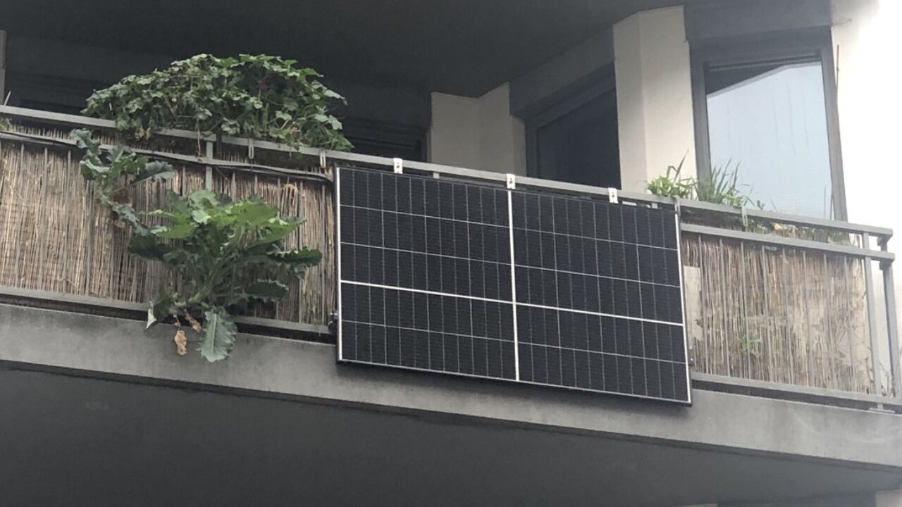 Are solar panels on your balcony a good idea? VRT NWS news
