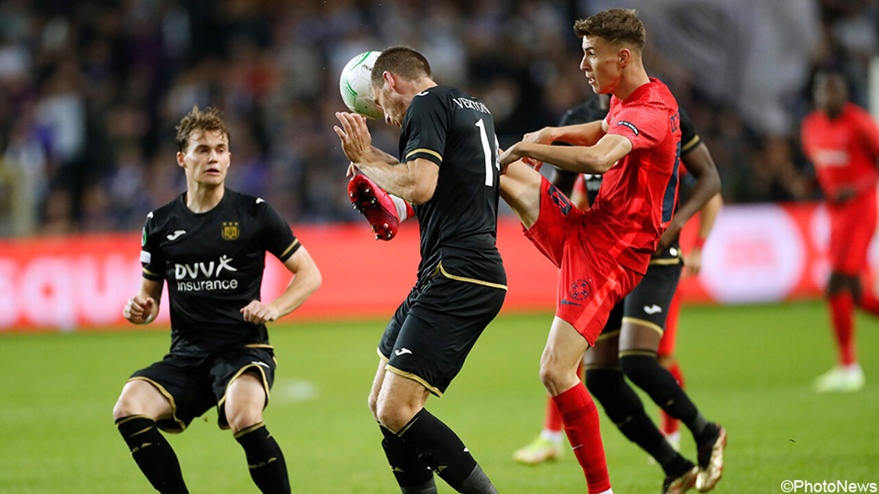 LIVE: Plågar interimspappan Robin Veldman Anderlecht på väg mot en europeisk vår? | UEFA Conference League 2022/2023 LIVE: Plågar interimspappan Robin Veldman Anderlecht på väg mot en europeisk vår? | UEFA Conference League 2022/2023