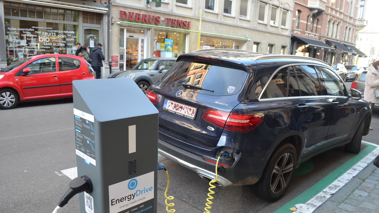 New Flemish government what does it mean for our taxes? VRT NWS news