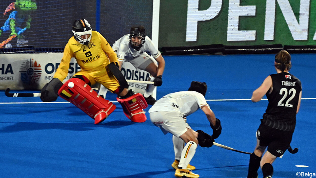 Il portiere Vincent Vanache tiene 0 per il Belgio. Vincenzo Fanach