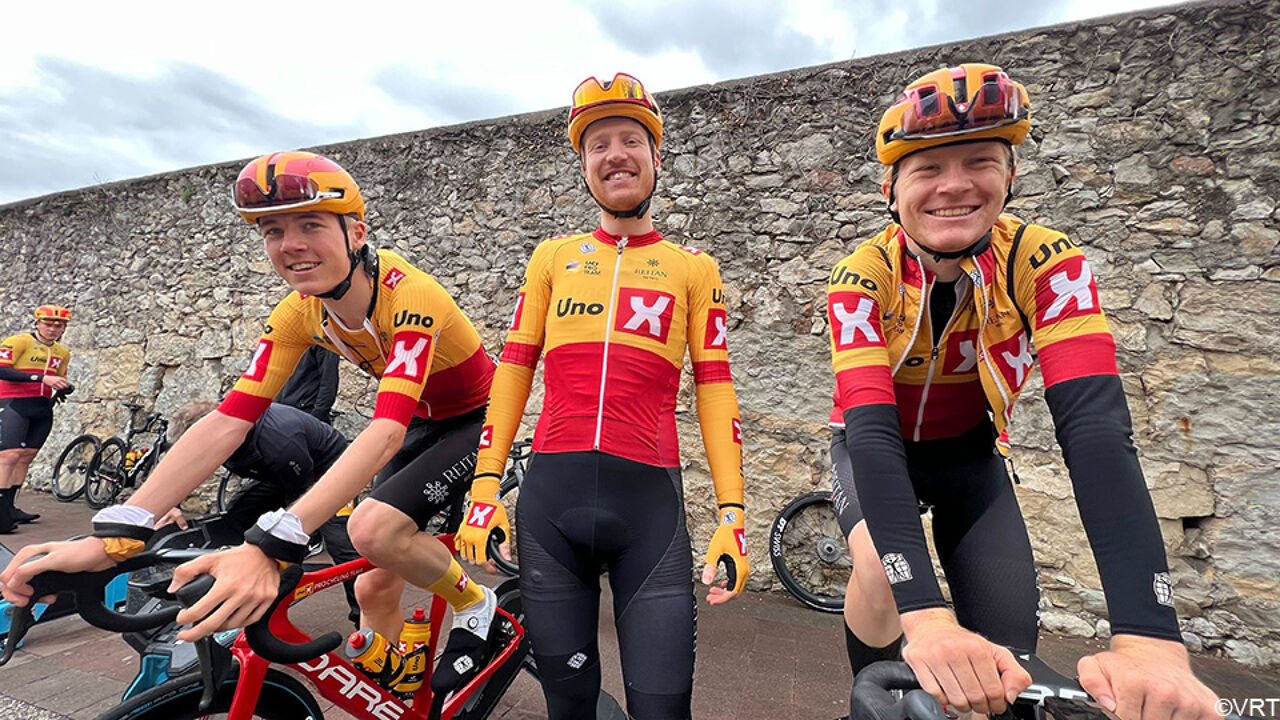 Познакомьтесь с тремя братьями-гонщиками Колстом: «Йохан выигрывает гонку, Синдер — на Джиро, а я — на Вуэльте» |  Езда на велосипеде