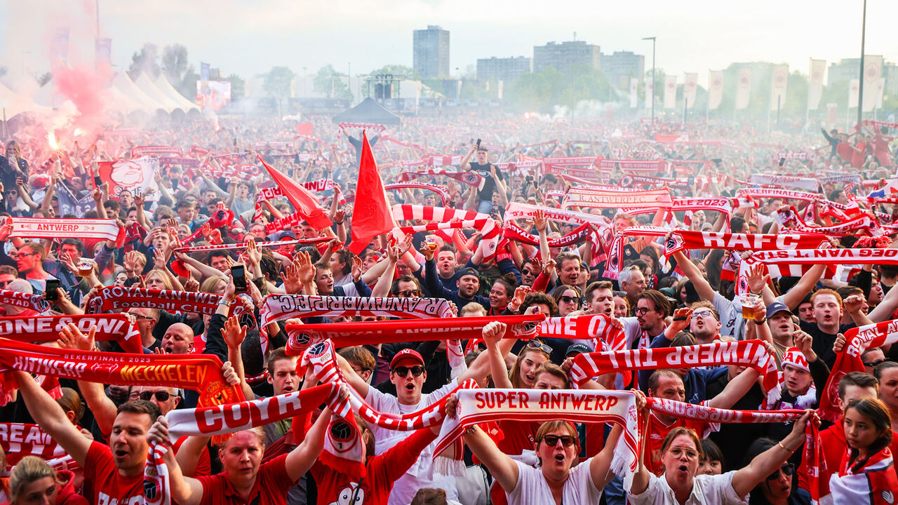 Antwerp Houdt Sowieso Huldiging Op Grote Markt Wat Er Ook Moge Gebeuren We Maken Er Feest Van