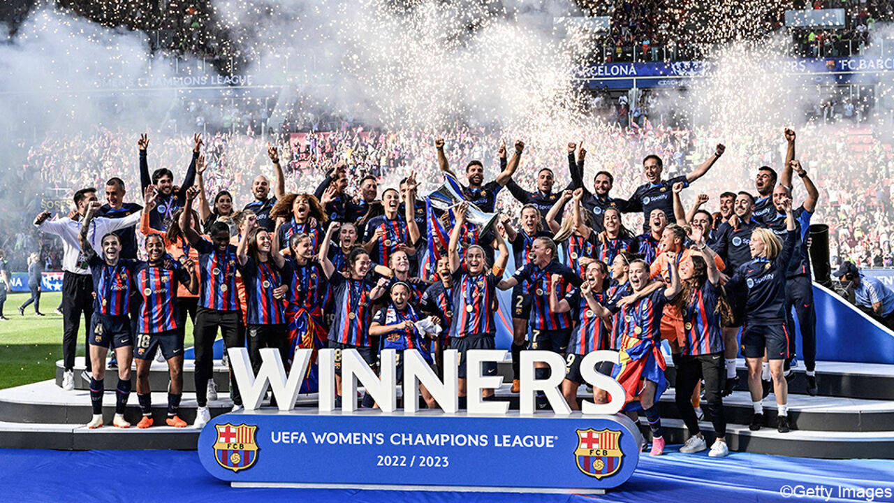 Женщины «Барселоны» выиграли вторую Лигу чемпионов после впечатляющего камбэка против «Вольфсбурга» |  Лига чемпионов